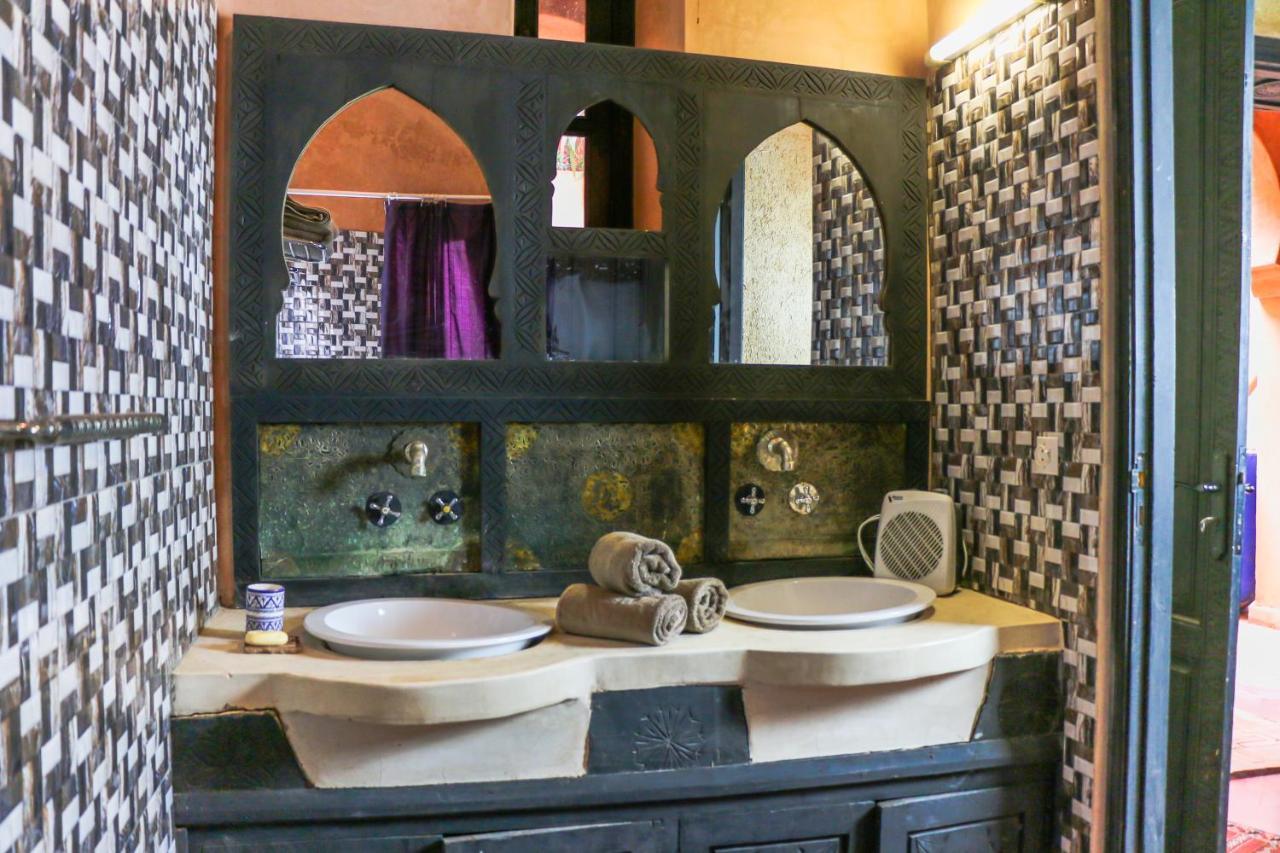 Riad Kasbah Omar Urika Kültér fotó