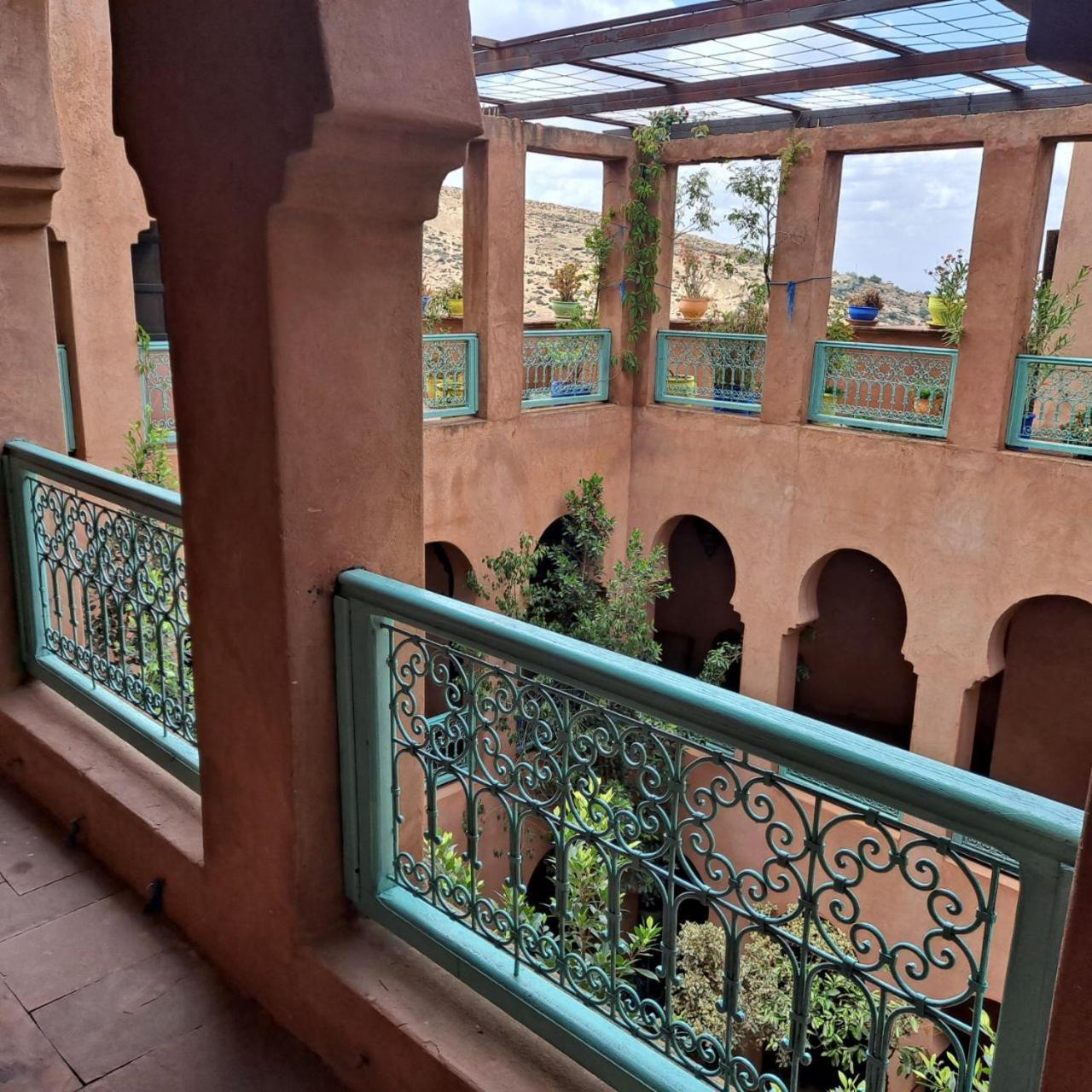 Riad Kasbah Omar Urika Kültér fotó
